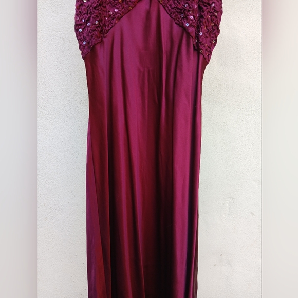 Blondie & Me Evening Ball Gown Deep Cherry Red sequin by Linda Bernell Size 11 J - Picture 3 of 9